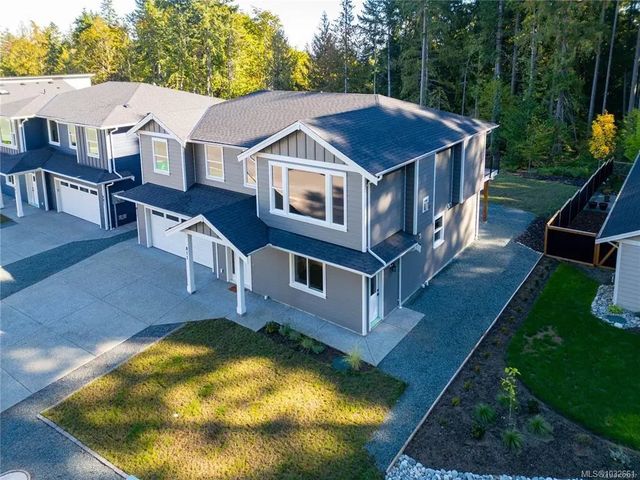 3 of 74 - 811 Stringer Way, Ladysmith, BC
