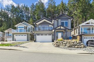 920 Craig Rd, Ladysmith