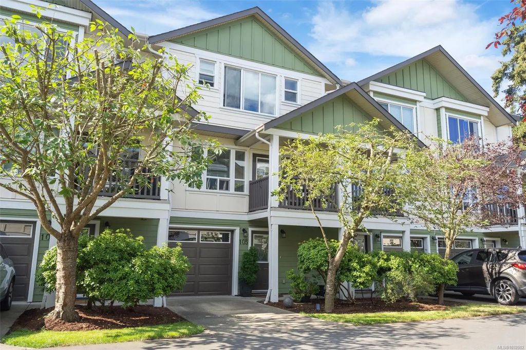 827 Arncote Ave 105, Langford