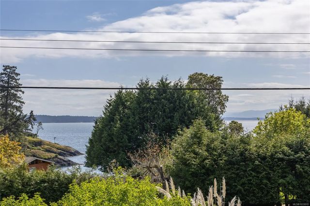 2 of 92 - 27146 Schooner Way, Pender Island, BC