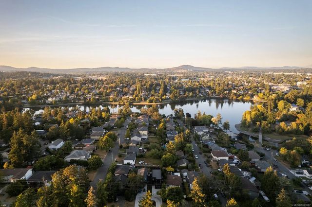 5 of 50 - 1158 Craigflower Rd, Esquimalt, BC