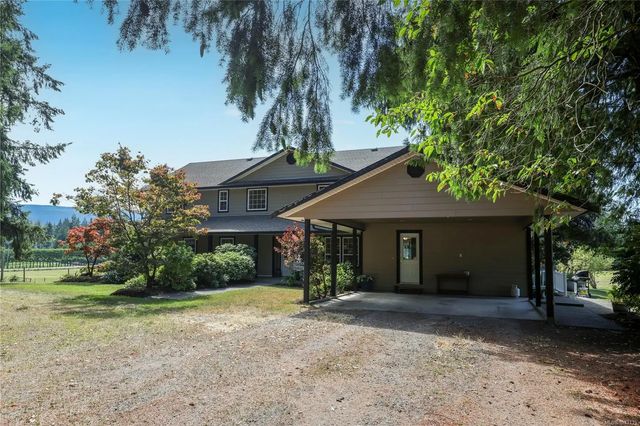 2 of 73 - 2332 Endall Rd, Black Creek, BC