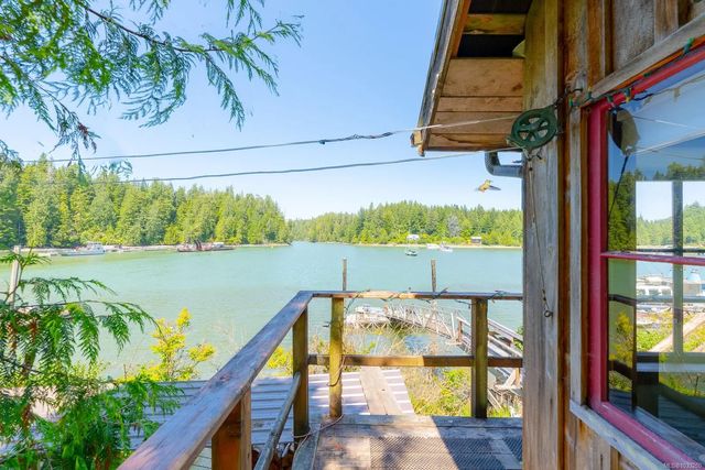 5 of 30 - 310 Tower Rd, Bamfield, BC