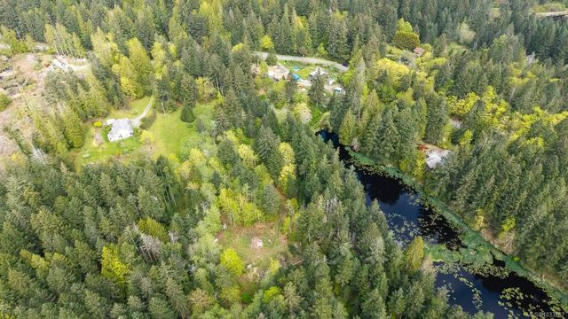 5 of 20 - 2761 Tiesu Rd, Nanaimo, BC