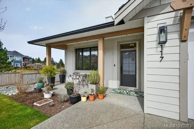 4 of 62 - 4098 Buckstone Rd 117, Courtenay, BC