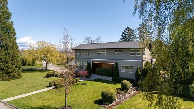 3 of 54 - 2835 Lincoln Rd, Oak Bay, BC