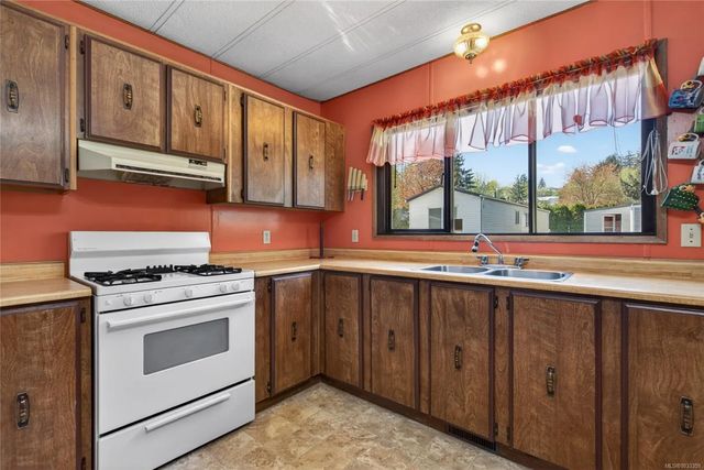 4 of 30 - 951 Homewood Rd 19, Campbell River, BC