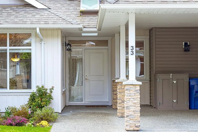 4 of 44 - 300 Grosskleg Way 33, Lake Cowichan, BC
