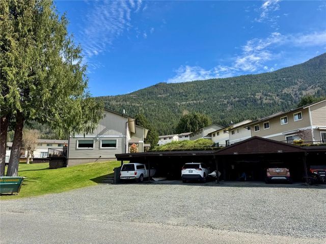 3 of 24 - 903 Maquinna Ave, Port Alice, BC