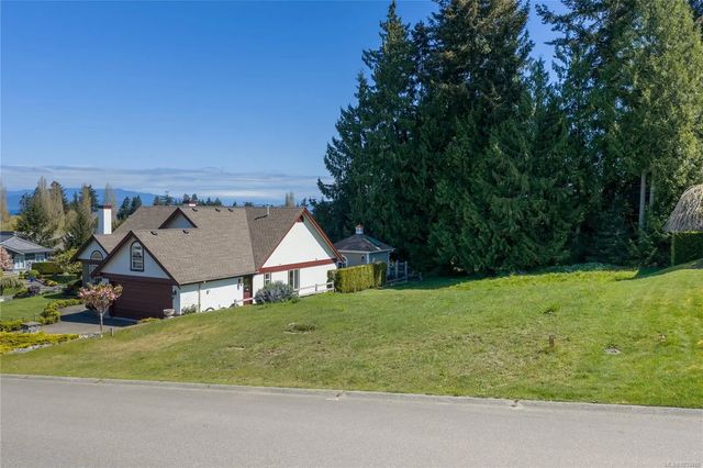 5 of 21 - 530 Sandwedge Close, Qualicum Beach, BC