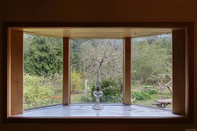 3 of 48 - 9210 Mcfarlane Rd, Denman Island, BC