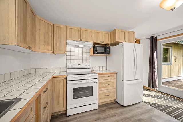 5 of 73 - 1315 Bartholomew Rd, Cortes Island, BC