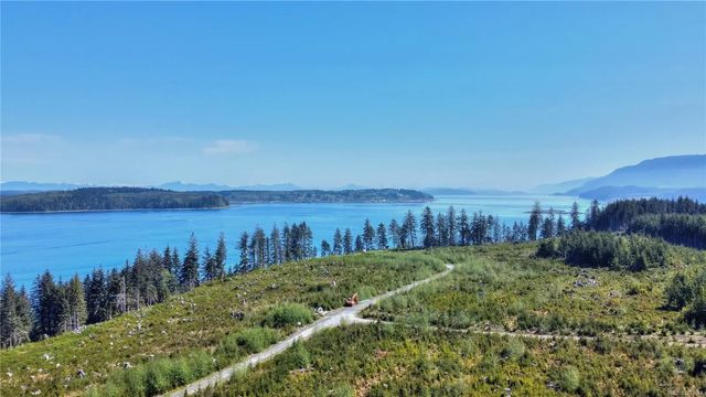 2 of 15 - 580 Glover Rd, Hyde Creek, BC