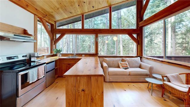 3 of 27 - 221 Sockeye Dr, Mudge Island, BC