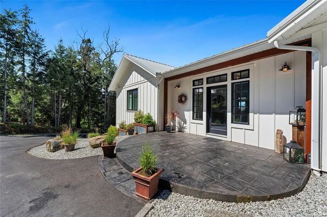 4 of 66 - 347 Collins Rd, Salt Spring, BC