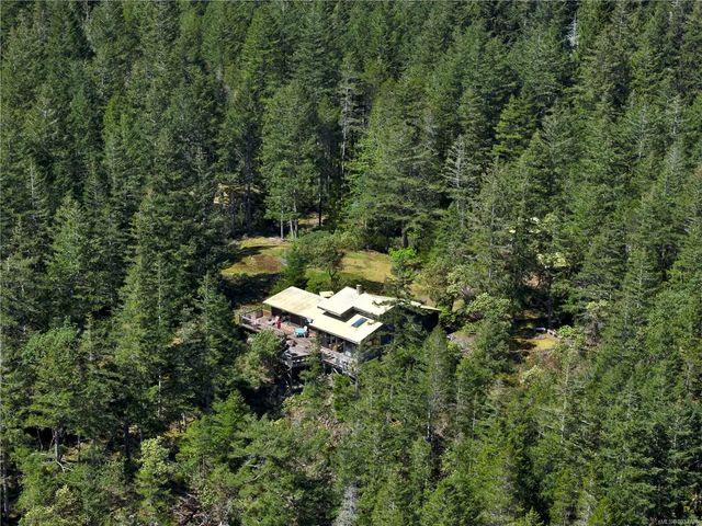 3 of 41 - 1395 Manzanita Rd, Cortes Island, BC