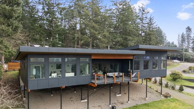 3 of 41 - 4721 Island Hwy, Courtenay, BC