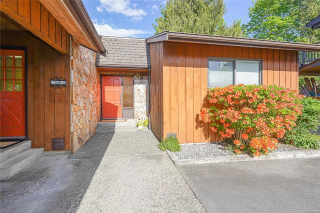 4 of 37 - 41 Somenos St, Lake Cowichan, BC