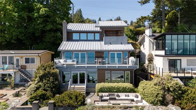 2 of 71 - 5039 Cordova Bay Rd, Saanich, BC