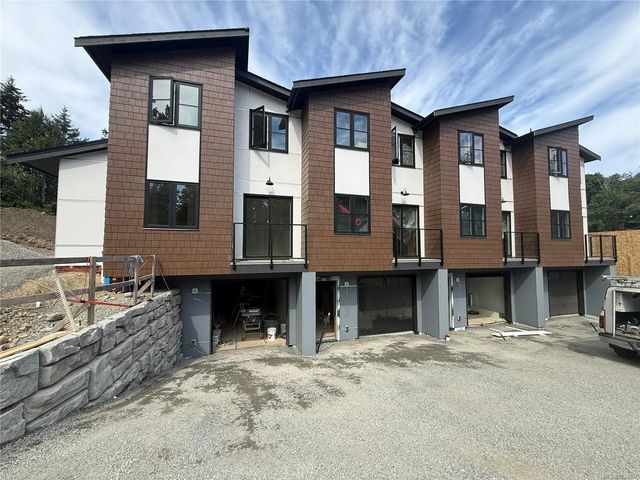 2 of 23 - 703 Turner Rd 42, Parksville, BC