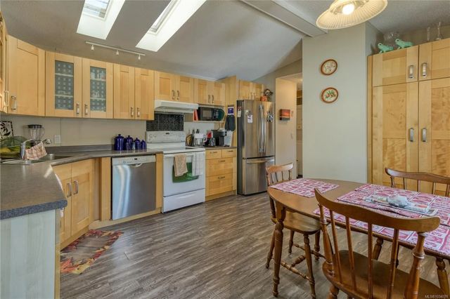 4 of 27 - 5250 Beaver Harbour Rd 1, Port Hardy, BC