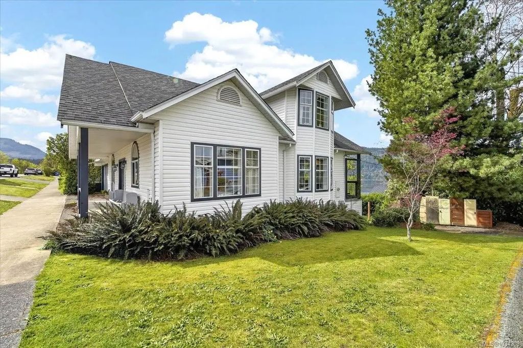 2880 1st Ave, Port Alberni