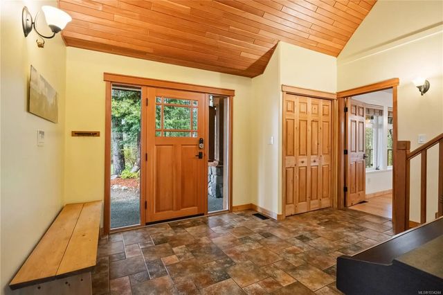 4 of 54 - 583 Nature Park Dr, Campbell River, BC