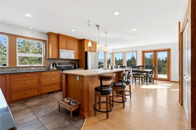 3 of 80 - 5070 Katherine Dr, Port Alberni, BC