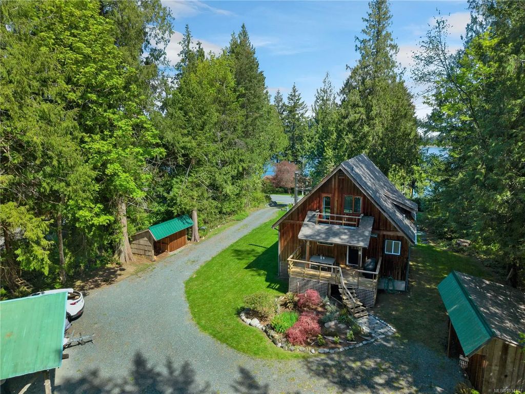 1387 Heriot Bay Rd, Quadra Island