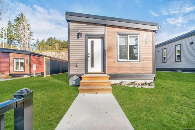 3499 Henry Rd 102, Chemainus