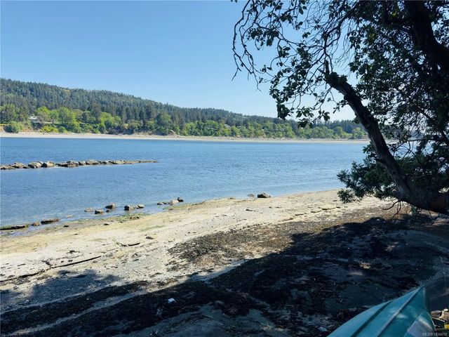 2 of 13 - Lot 10 Driftwood Dr, Mudge Island, BC