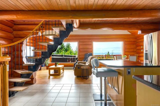 3 of 86 - 1765 Paul's Pl, Qualicum Beach, BC