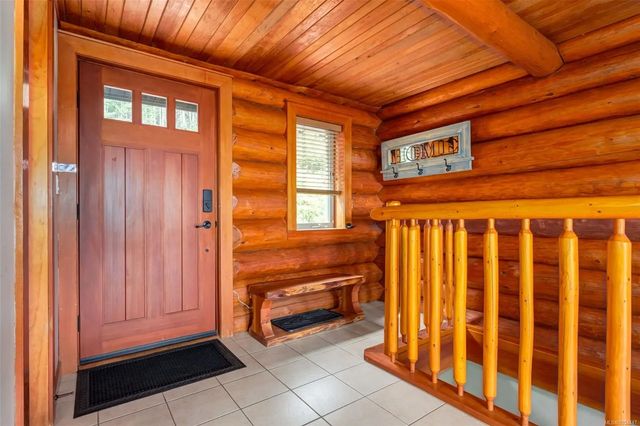 5 of 86 - 1765 Paul's Pl, Qualicum Beach, BC