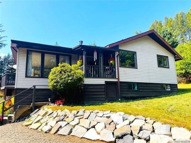 2 of 72 - 973 Island Hwy, Sayward, BC