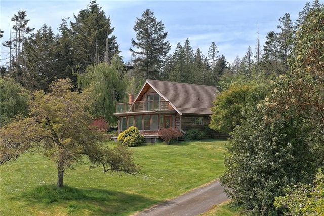2 of 50 - 144 Hedger Rd, Salt Spring, BC