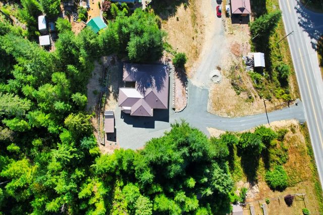 3 of 36 - 9871 Youbou Rd, Youbou, BC