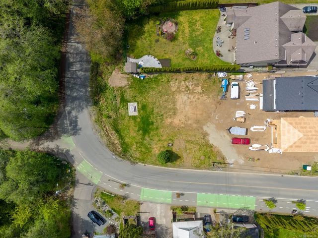 4 of 10 - Lot D Sutton Rd, Cumberland, BC