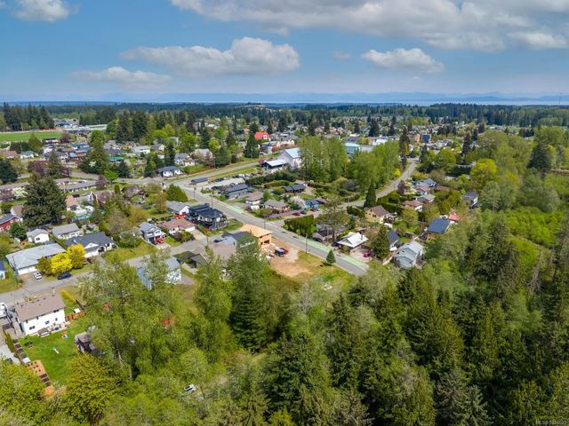 5 of 10 - Lot D Sutton Rd, Cumberland, BC