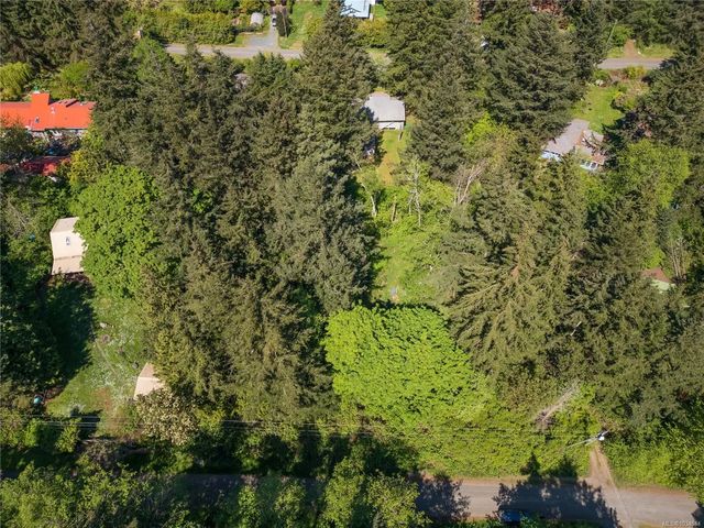 5 of 24 - 5235 Mcleod Rd, Hornby Island, BC