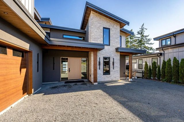 2 of 48 - 89 Murphy St S, Campbell River, BC