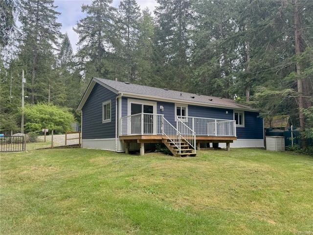 2 of 21 - 601 Wildwood Cres, Gabriola Island, BC