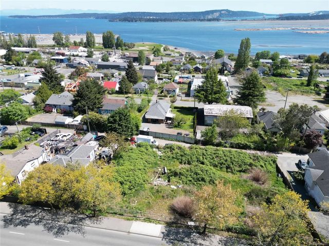 2 of 11 - 447,449&455 Nicol St, Nanaimo, BC