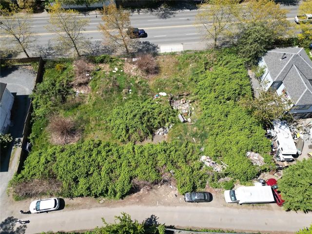 4 of 11 - 447,449&455 Nicol St, Nanaimo, BC