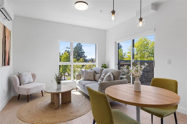 3 of 20 - 2629 Millstream Rd 604, Langford, BC