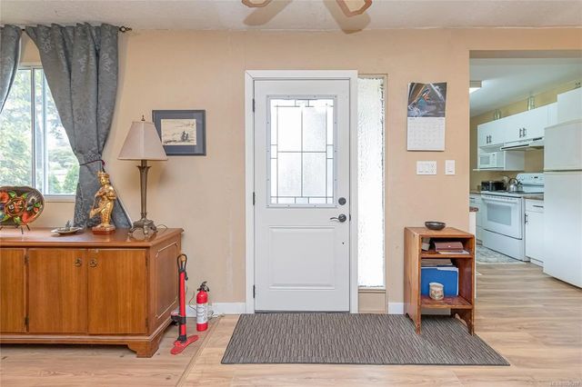 5 of 37 - 3208 Gibbins Rd 8, Duncan, BC