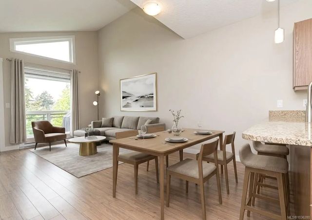 2 of 34 - 938 Dunford Ave 309, Langford, BC