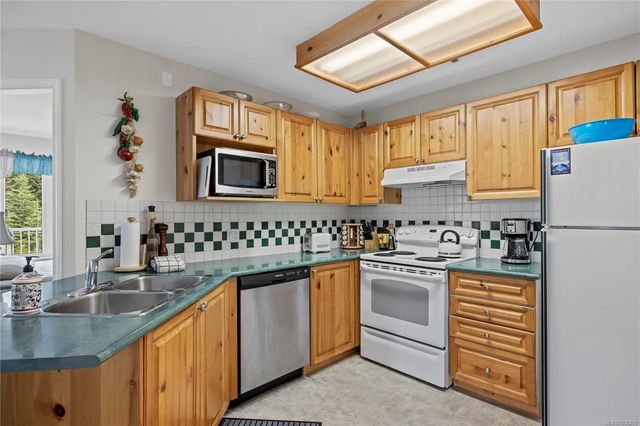 5 of 26 - 1320 Henry Rd 217, Courtenay, BC