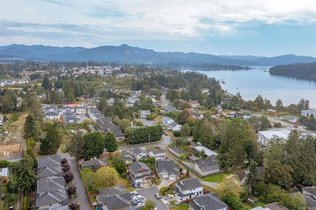 4 of 51 - 1914 Maple Ave S, Sooke, BC
