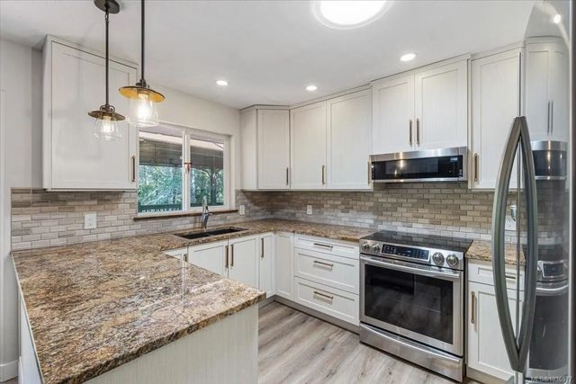3 of 65 - 2690 Lana Rd, Nanoose Bay, BC