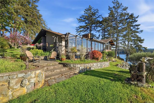2 of 59 - 1571 Brynmarl Rd B, Nanoose Bay, BC